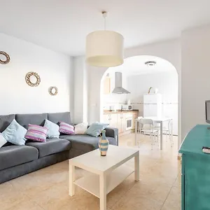 https://apartamento-turquesa-nerja-29780.hotelsinnerja.org